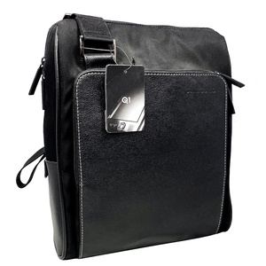Samsung Samsung UMPC Cross Bag For Netbooks / Pads upto 10.2 Inch SSP £39.99 Half Price Deal only £19.99